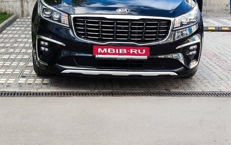 KIA Carnival III, 2019 год, 3 450 000 рублей, 17 фотография