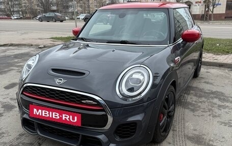 MINI Hatch, 2020 год, 3 690 000 рублей, 2 фотография