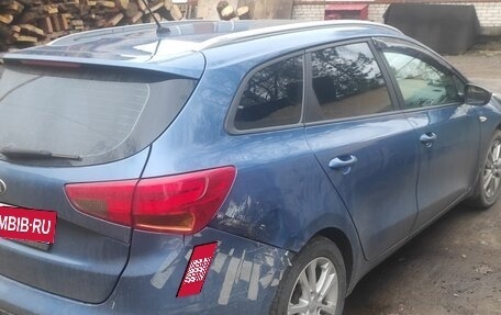 KIA cee'd III, 2013 год, 800 000 рублей, 4 фотография