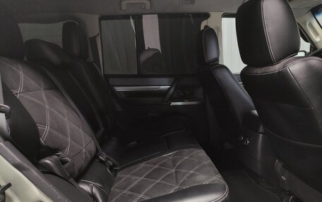 Mitsubishi Pajero IV, 2012 год, 1 500 000 рублей, 10 фотография