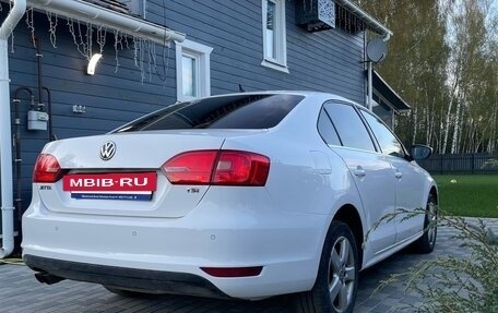 Volkswagen Jetta VI, 2014 год, 1 100 000 рублей, 3 фотография