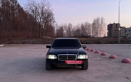 Mercedes-Benz C-Класс, 1993 год, 250 000 рублей, 5 фотография