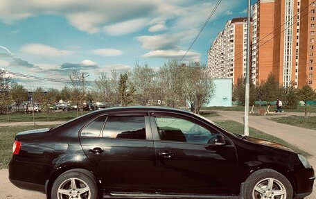 Volkswagen Jetta VI, 2007 год, 625 000 рублей, 4 фотография