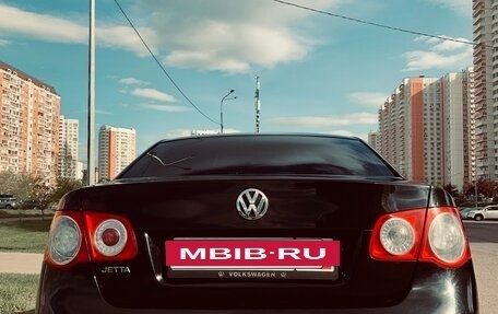 Volkswagen Jetta VI, 2007 год, 625 000 рублей, 2 фотография