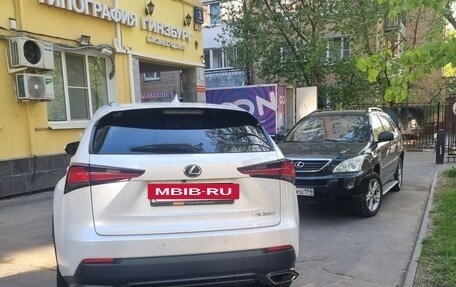 Lexus NX I, 2019 год, 3 500 000 рублей, 3 фотография