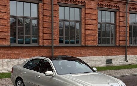 Mercedes-Benz E-Класс, 2006 год, 2 300 000 рублей, 3 фотография