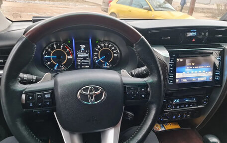 Toyota Fortuner II, 2017 год, 3 400 000 рублей, 11 фотография