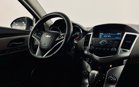 Chevrolet Cruze II, 2012 год, 681 818 рублей, 12 фотография