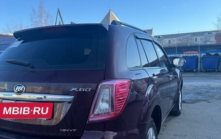 Lifan X60 I рестайлинг, 2016 год, 640 000 рублей, 8 фотография