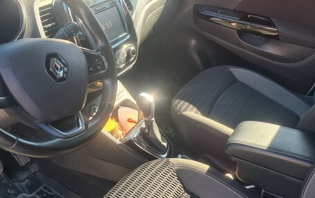 Renault Kaptur I рестайлинг, 2019 год, 1 350 000 рублей, 27 фотография