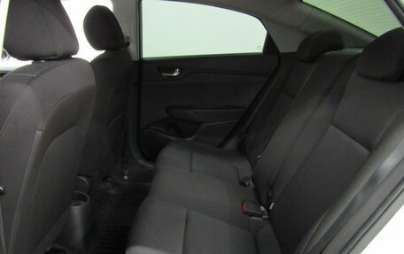 Hyundai Solaris II рестайлинг, 2014 год, 1 034 000 рублей, 14 фотография