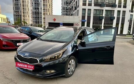 KIA cee'd III, 2014 год, 920 000 рублей, 11 фотография