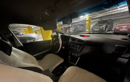 KIA cee'd III, 2014 год, 920 000 рублей, 24 фотография