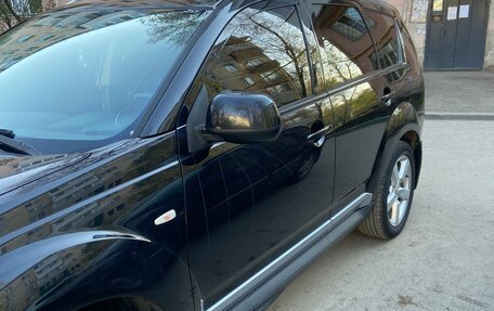 Mitsubishi Outlander III рестайлинг 3, 2008 год, 1 200 000 рублей, 3 фотография