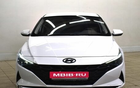 Hyundai Elantra, 2021 год, 1 580 000 рублей, 2 фотография