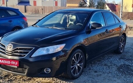 Toyota Camry, 2010 год, 1 450 000 рублей, 2 фотография