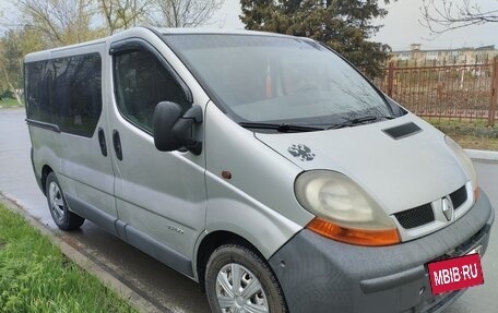 Renault Trafic, 2002 год, 1 100 000 рублей, 3 фотография