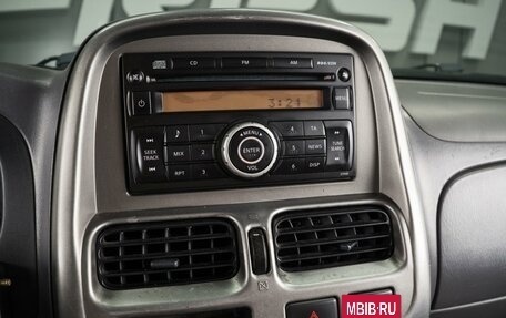 Nissan NP300, 2014 год, 999 000 рублей, 12 фотография