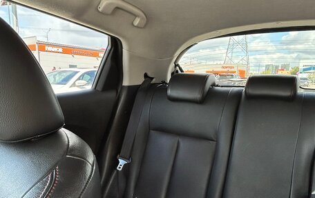 Nissan Juke II, 2012 год, 990 000 рублей, 23 фотография