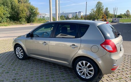 KIA cee'd I рестайлинг, 2011 год, 800 000 рублей, 3 фотография