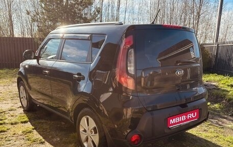 KIA Soul II рестайлинг, 2016 год, 1 240 000 рублей, 3 фотография