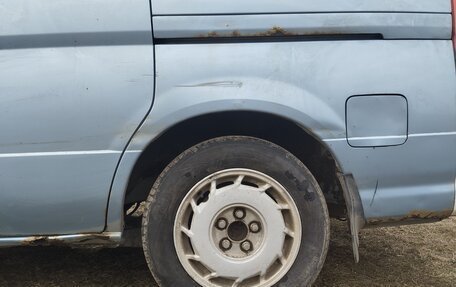 Nissan Serena II, 2003 год, 299 000 рублей, 9 фотография