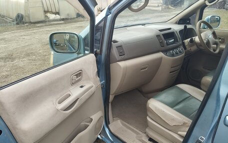 Nissan Serena II, 2003 год, 299 000 рублей, 13 фотография