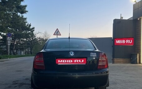 Skoda Superb III рестайлинг, 2006 год, 723 000 рублей, 8 фотография