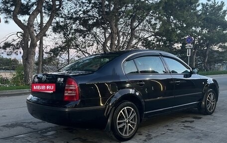 Skoda Superb III рестайлинг, 2006 год, 723 000 рублей, 10 фотография