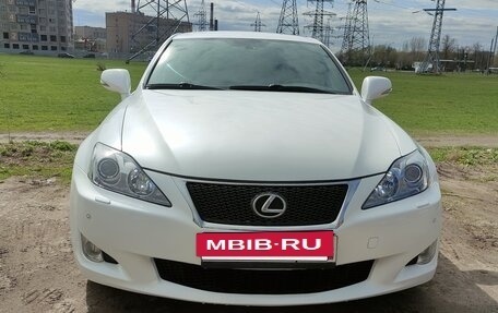 Lexus IS II рестайлинг 2, 2010 год, 2 210 000 рублей, 7 фотография