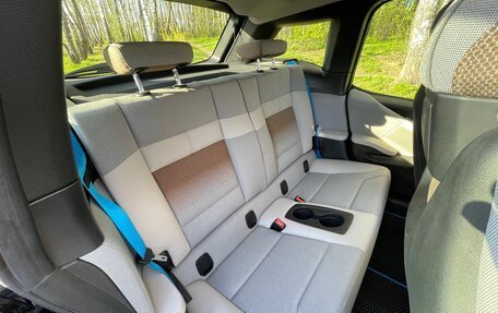 BMW i3 I01 рестайлинг, 2019 год, 2 500 000 рублей, 14 фотография