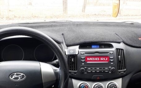 Hyundai Elantra IV, 2010 год, 765 000 рублей, 3 фотография