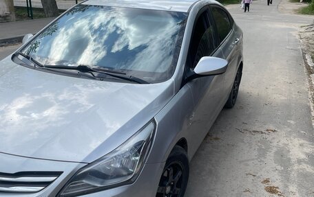 Hyundai Solaris II рестайлинг, 2015 год, 1 200 000 рублей, 7 фотография
