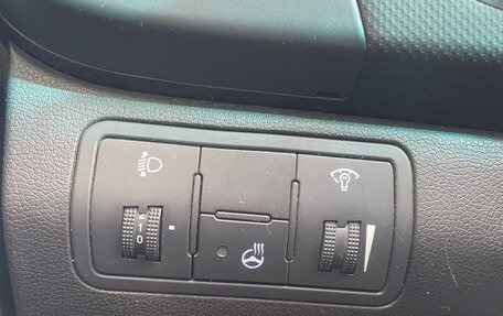 Hyundai Solaris II рестайлинг, 2015 год, 1 200 000 рублей, 11 фотография