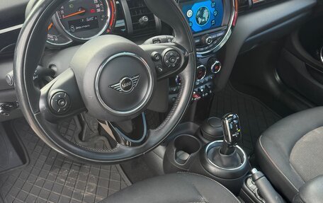 MINI Hatch, 2020 год, 2 450 000 рублей, 3 фотография