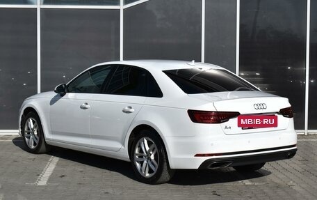 Audi A4, 2019 год, 2 570 000 рублей, 2 фотография