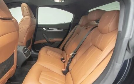 Maserati Ghibli, 2022 год, 7 546 897 рублей, 8 фотография