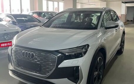 Audi Q4 e-tron, 2022 год, 6 500 000 рублей, 1 фотография