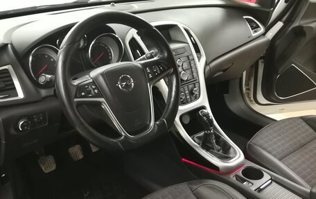 Opel Astra J, 2012 год, 1 350 000 рублей, 6 фотография