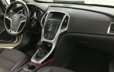Opel Astra J, 2012 год, 1 350 000 рублей, 7 фотография