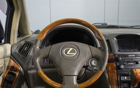 Lexus RX IV рестайлинг, 2000 год, 1 050 000 рублей, 12 фотография