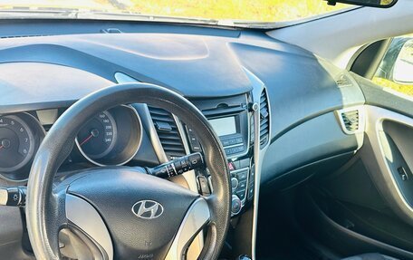 Hyundai i30 II рестайлинг, 2015 год, 849 000 рублей, 11 фотография