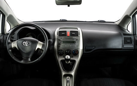 Toyota Auris II, 2009 год, 699 000 рублей, 10 фотография