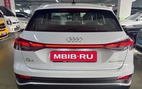 Audi Q4 e-tron, 2022 год, 6 500 000 рублей, 3 фотография
