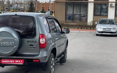 Chevrolet Niva I рестайлинг, 2011 год, 460 000 рублей, 11 фотография