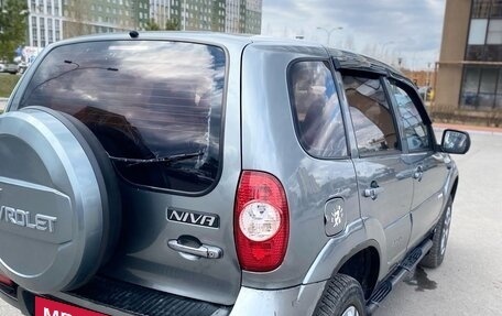 Chevrolet Niva I рестайлинг, 2011 год, 460 000 рублей, 12 фотография