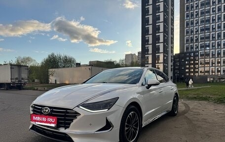 Hyundai Sonata VIII, 2020 год, 2 100 000 рублей, 3 фотография