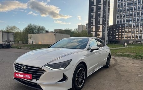 Hyundai Sonata VIII, 2020 год, 2 100 000 рублей, 2 фотография