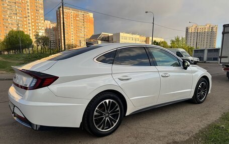 Hyundai Sonata VIII, 2020 год, 2 100 000 рублей, 11 фотография