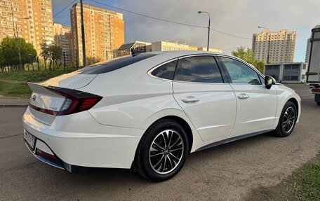 Hyundai Sonata VIII, 2020 год, 2 100 000 рублей, 13 фотография
